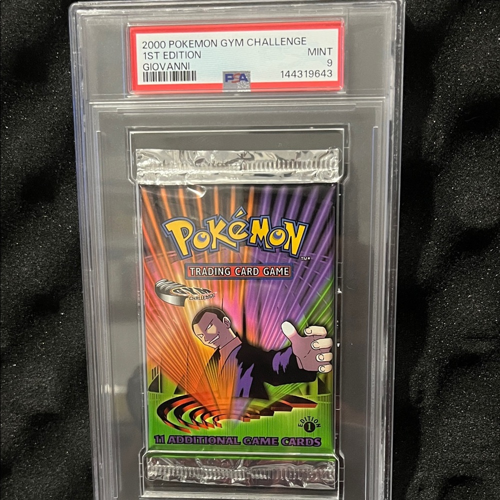 Trading Card Game Giovanni Booster Pack - 2000 gym challenge first edition!!